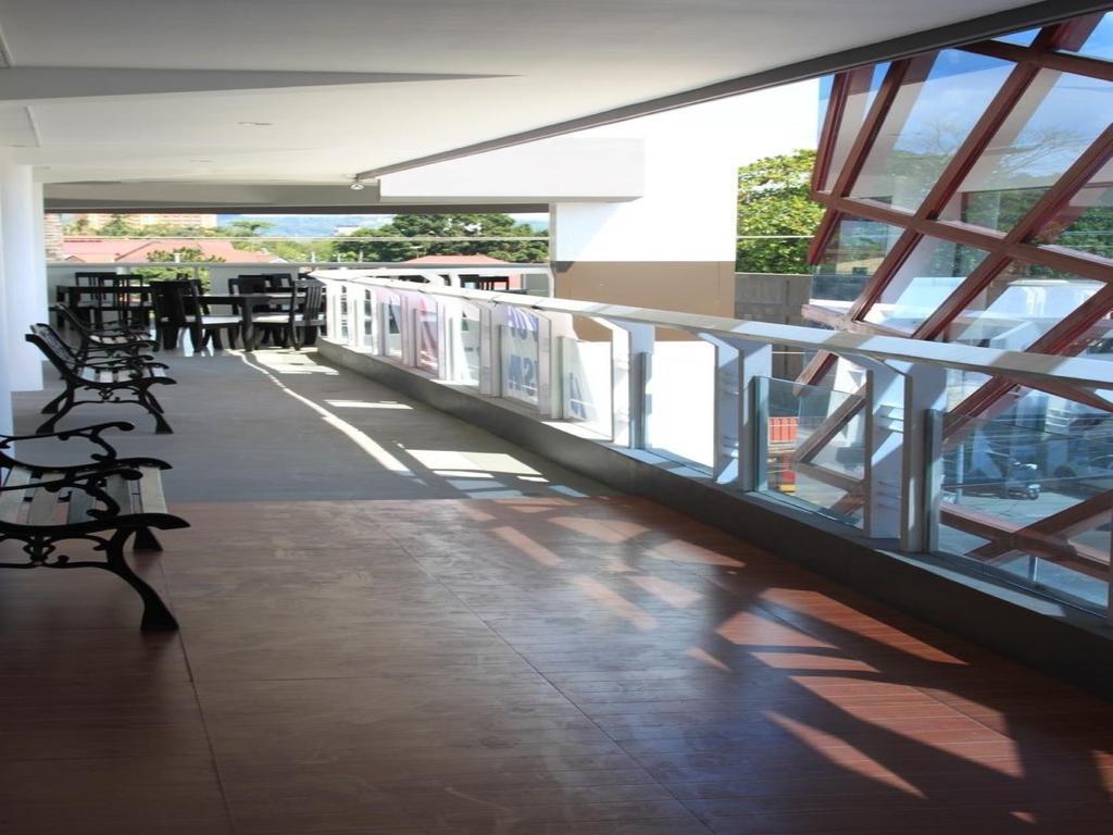 Sumo Asia Hotels - Davao City Екстериор снимка