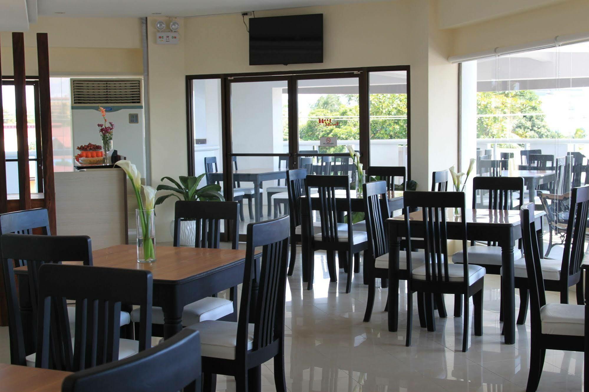 Sumo Asia Hotels - Davao City Екстериор снимка